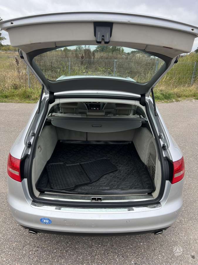 Audi A6 2010 — photo 7