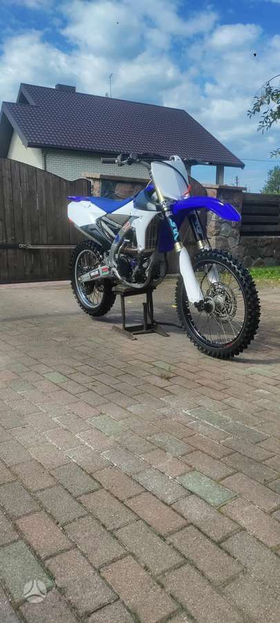 Yamaha YZF 2015 — photo 9