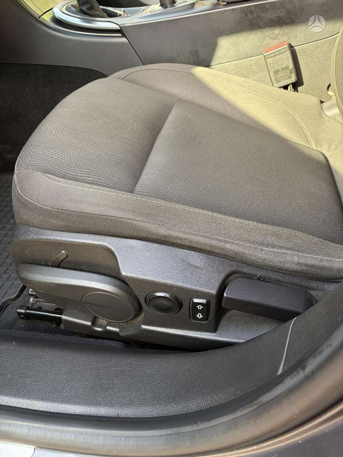 Opel Insignia 2010 — фото 12