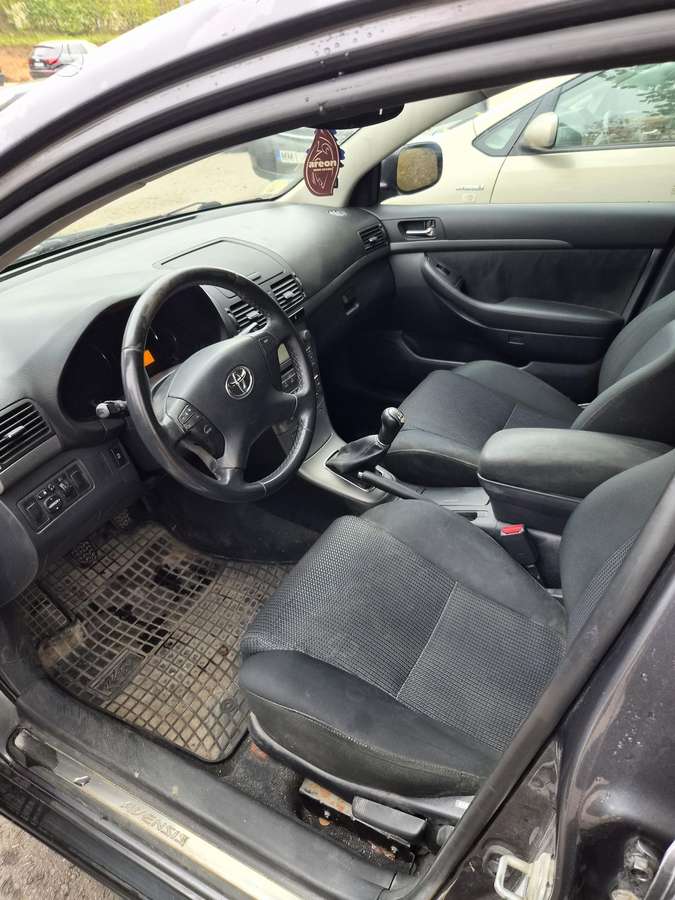 Toyota Avensis 2007 — photo 7