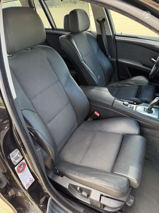 BMW 520 2009 — photo 14