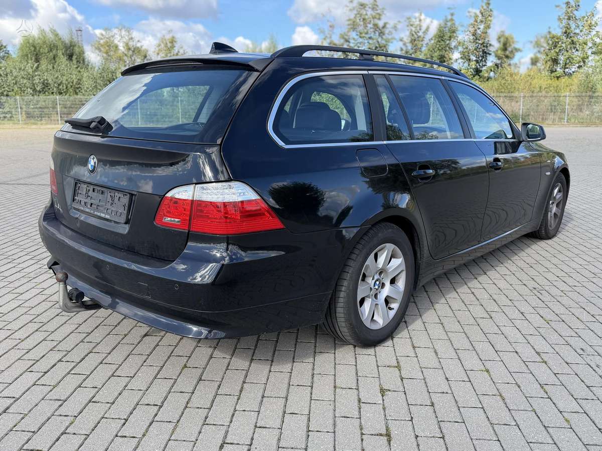 BMW 520 2009 — photo 5