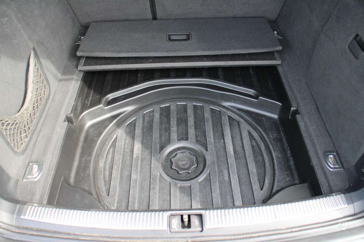 Audi A4 2008 — photo 24