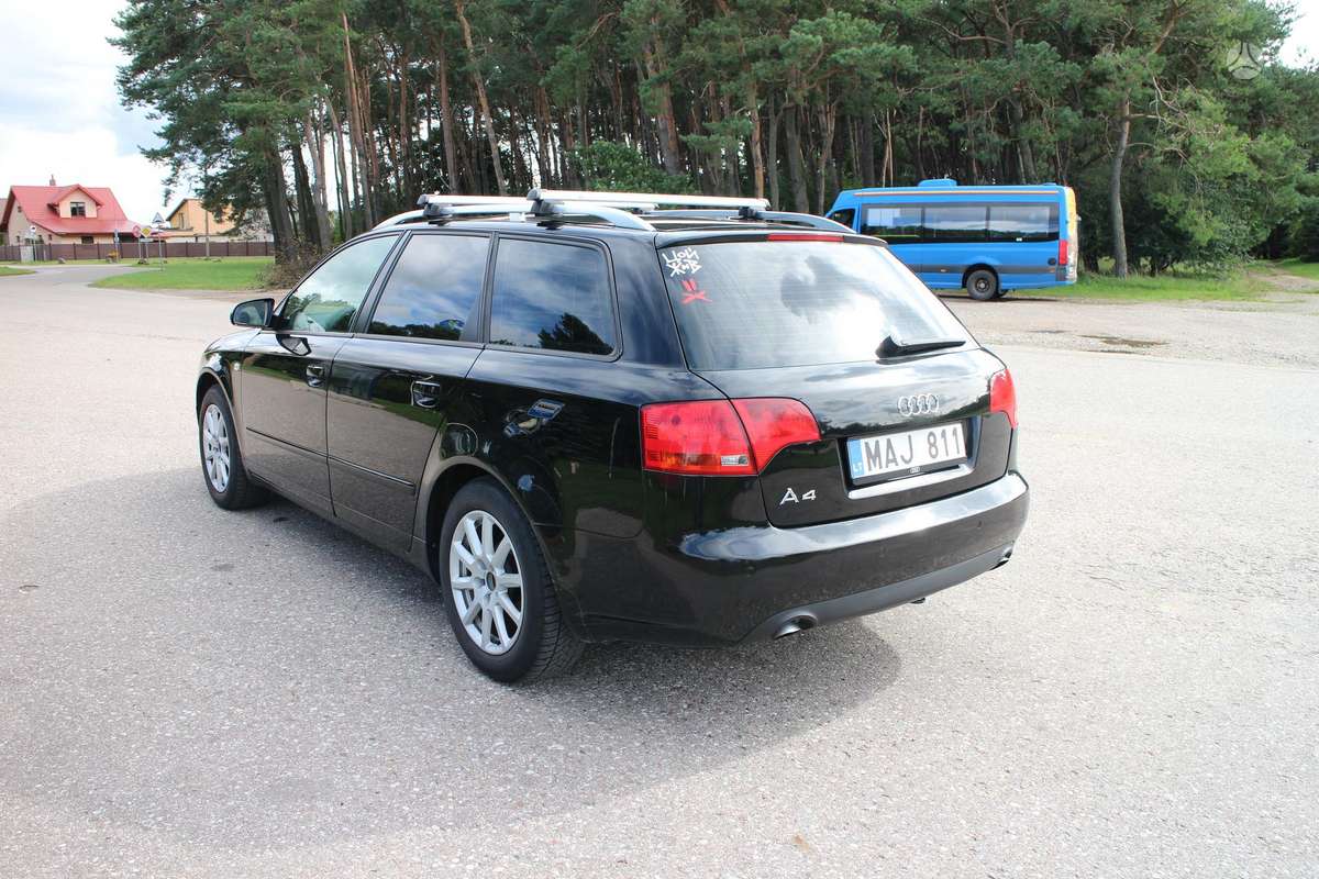 Audi A4 2008 — photo 7