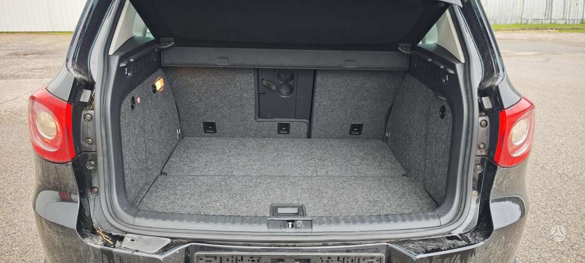 Volkswagen Tiguan 2009 — photo 20