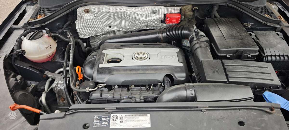Volkswagen Tiguan 2009 — photo 21