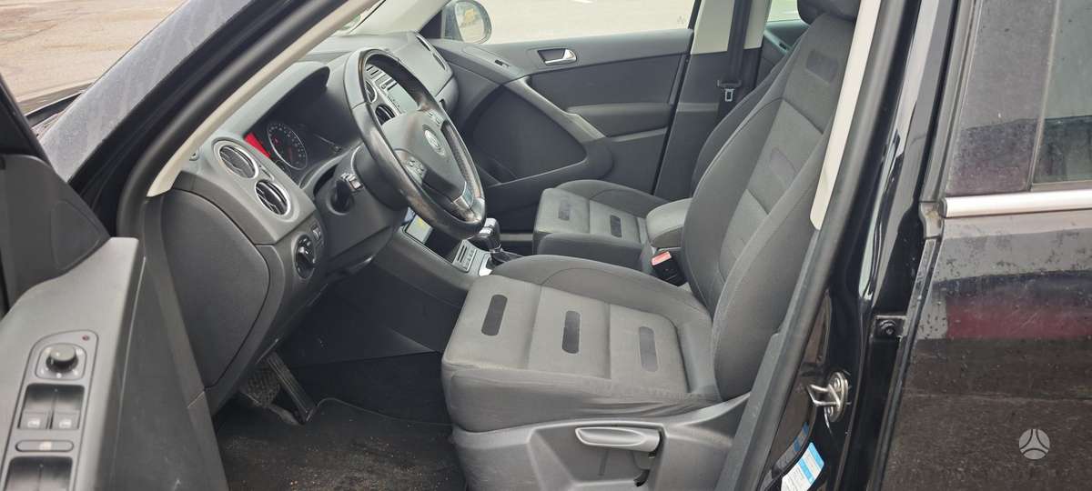 Volkswagen Tiguan 2009 — photo 9