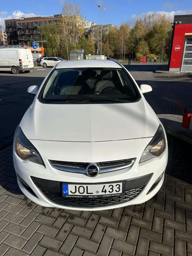 Opel Astra, 2013