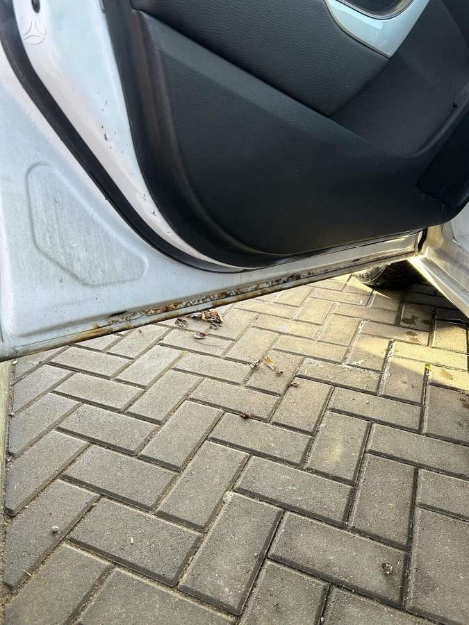 Opel Astra 2013 — photo 8