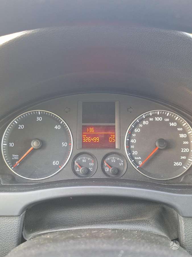 Volkswagen Golf 2005 — photo 9
