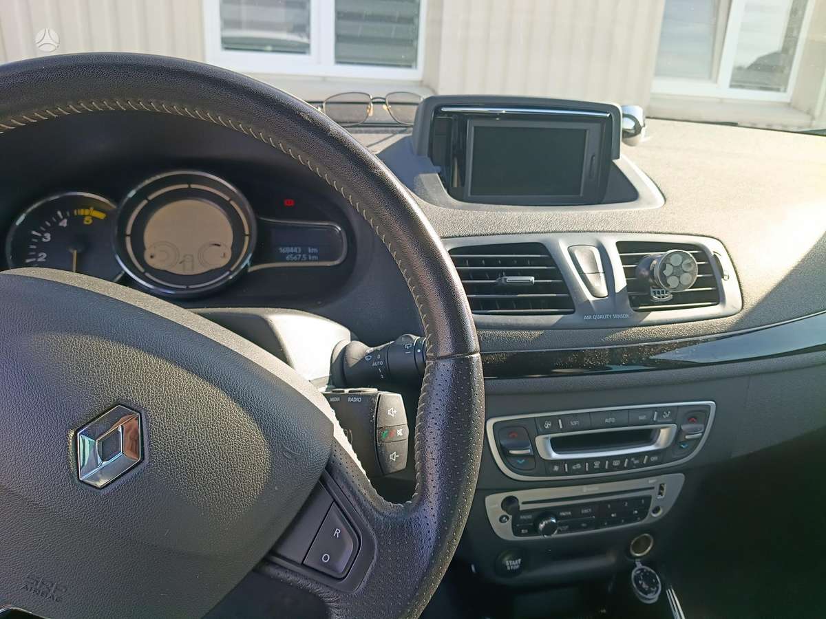 Renault Megane 2013 — engine 1461 cm³, 110 HP (81kW)