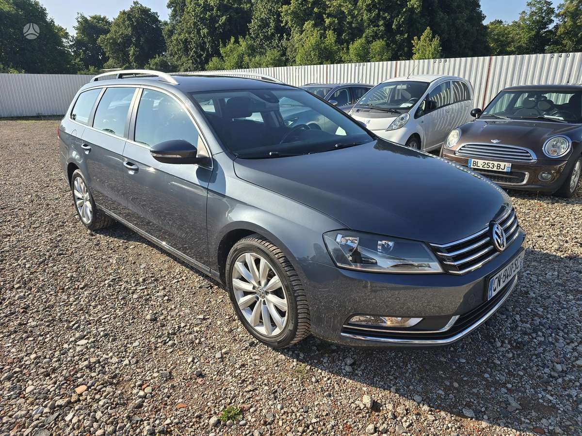 Volkswagen Passat 2012 — vehicle for AFU Ukraine