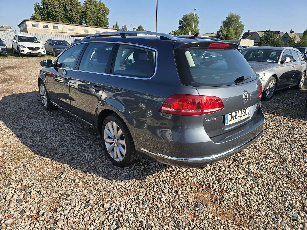 Volkswagen Passat 2012 — photo 5