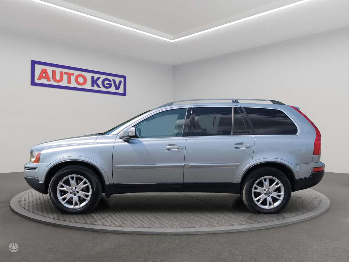 Volvo XC90 2008 — rear view