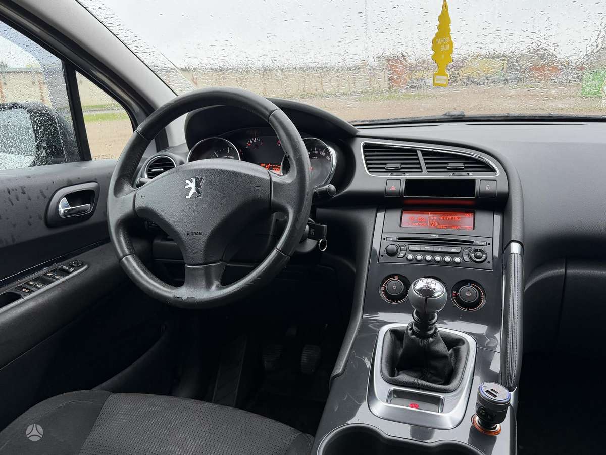 Peugeot 3008 2009 — photo 13