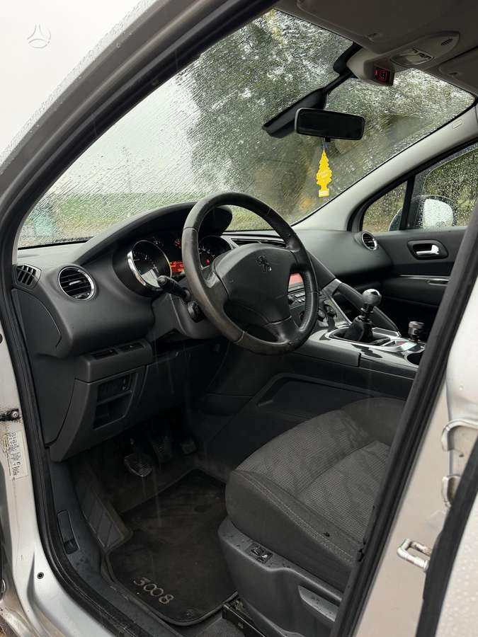Peugeot 3008 2009 — photo 14