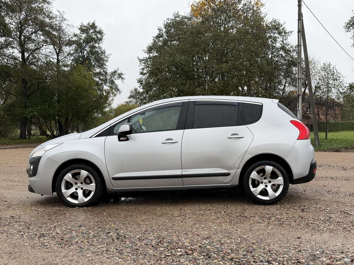 Peugeot 3008 2009 — photo 7