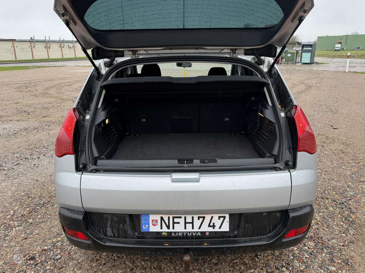 Peugeot 3008 2009 — photo 9
