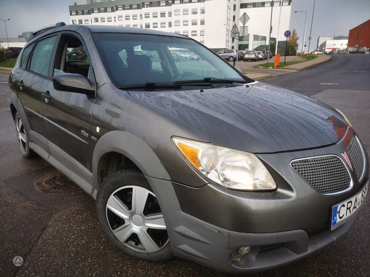 Pontiac Vibe 2005 — photo 30