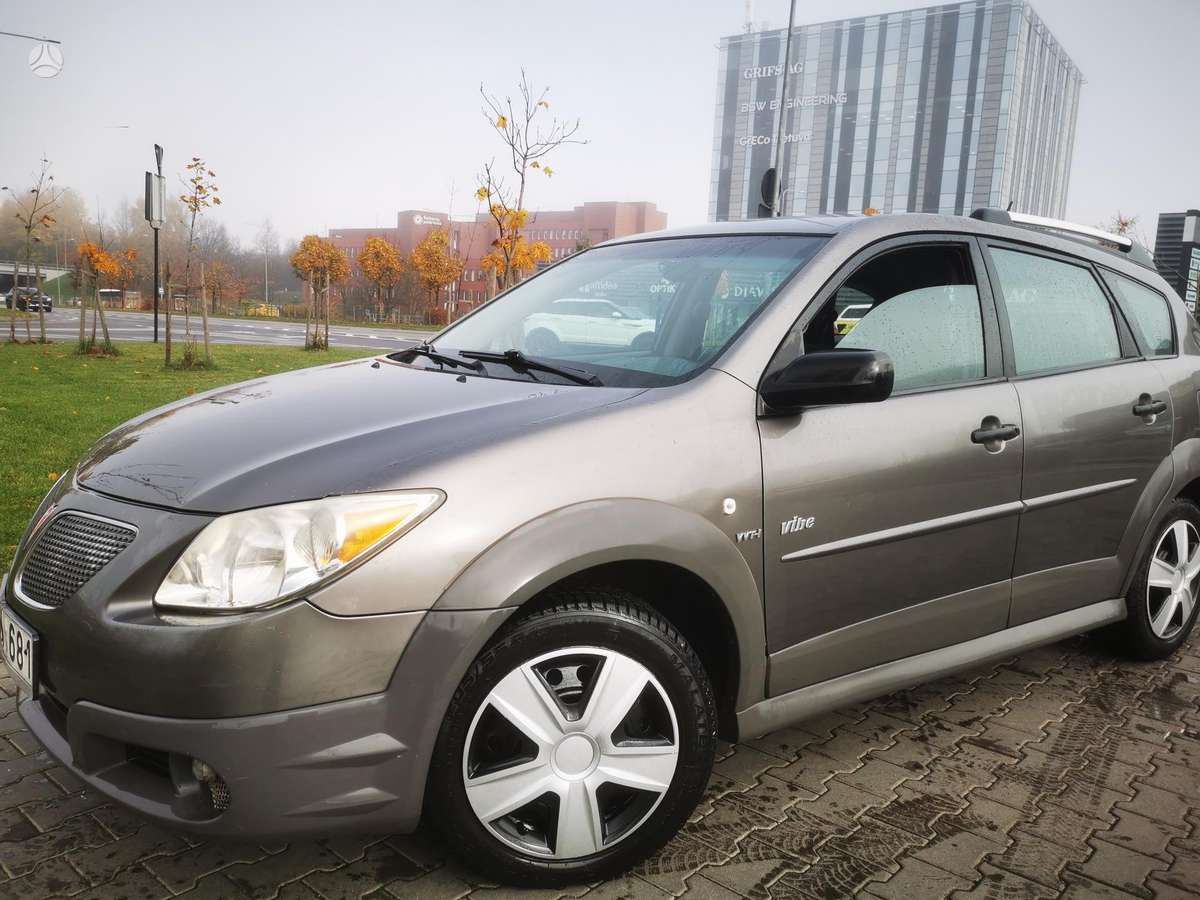 Pontiac Vibe 2005 — photo 36