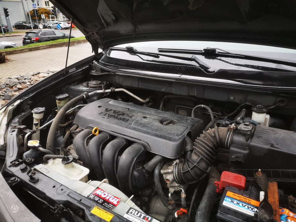 Pontiac Vibe 2005 — photo 9