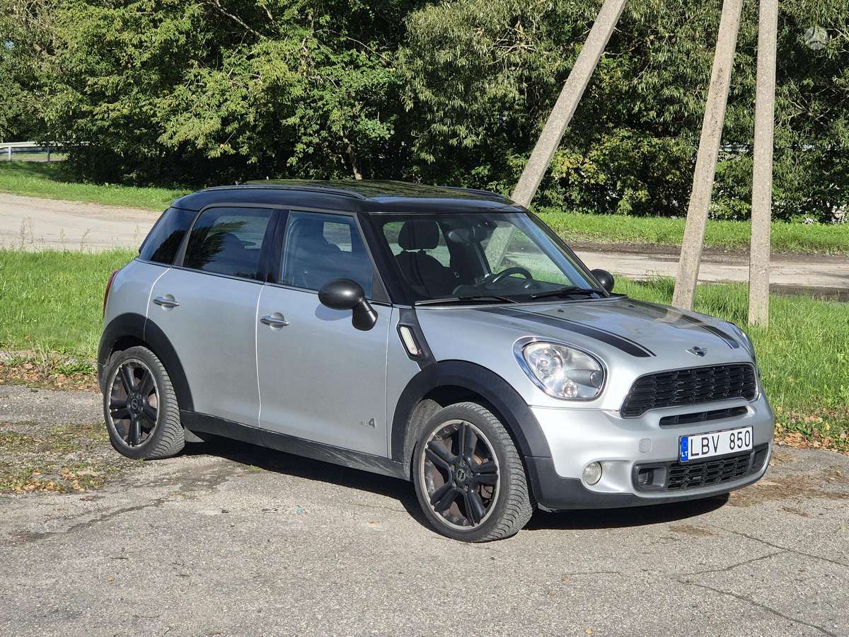 Mini Countryman, 2011