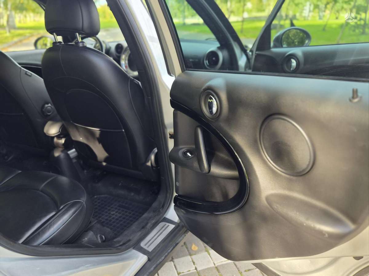 Mini Countryman 2011 — photo 12
