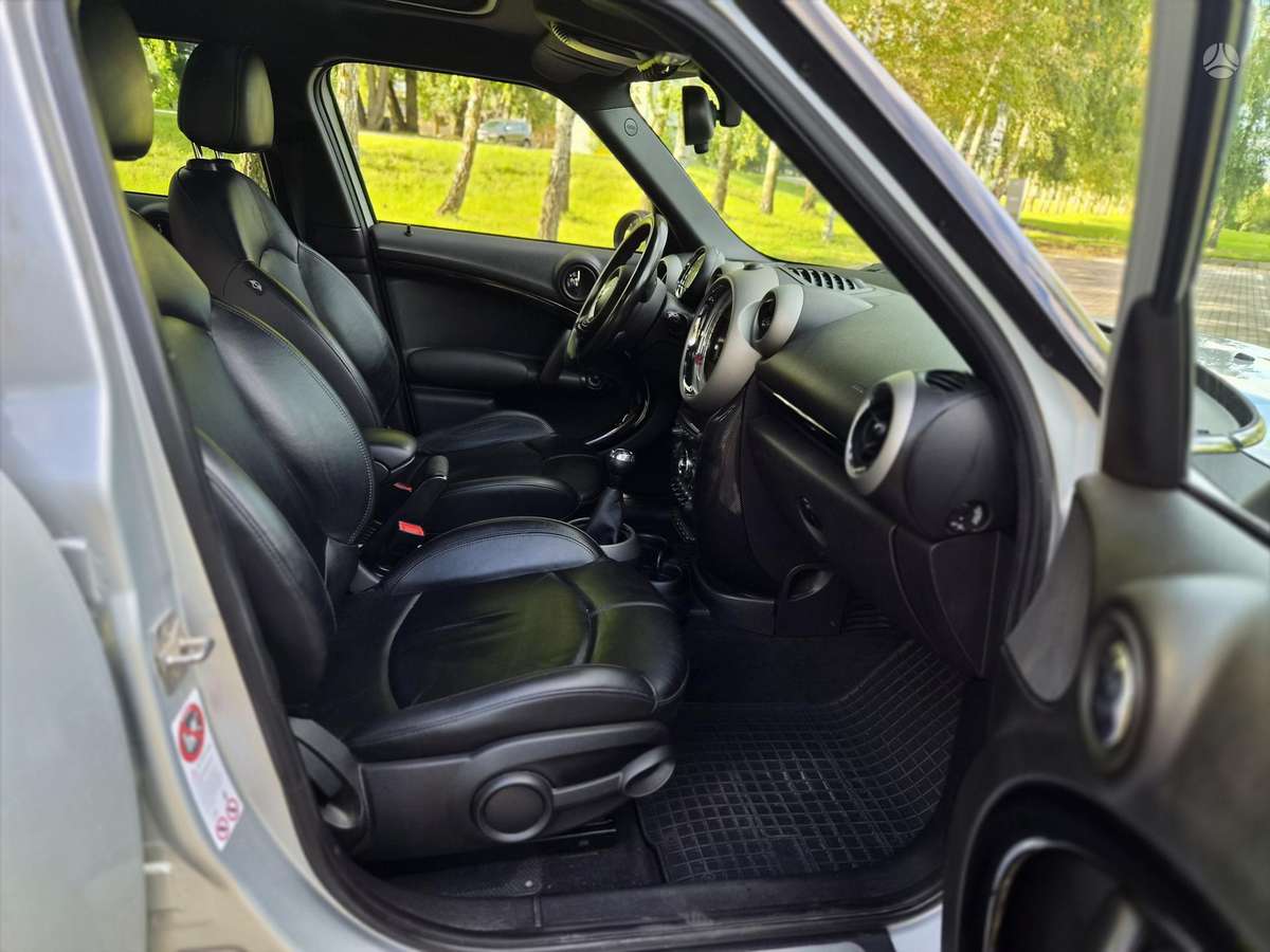Mini Countryman 2011 — photo 14