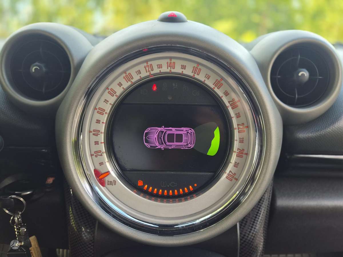 Mini Countryman 2011 — photo 23