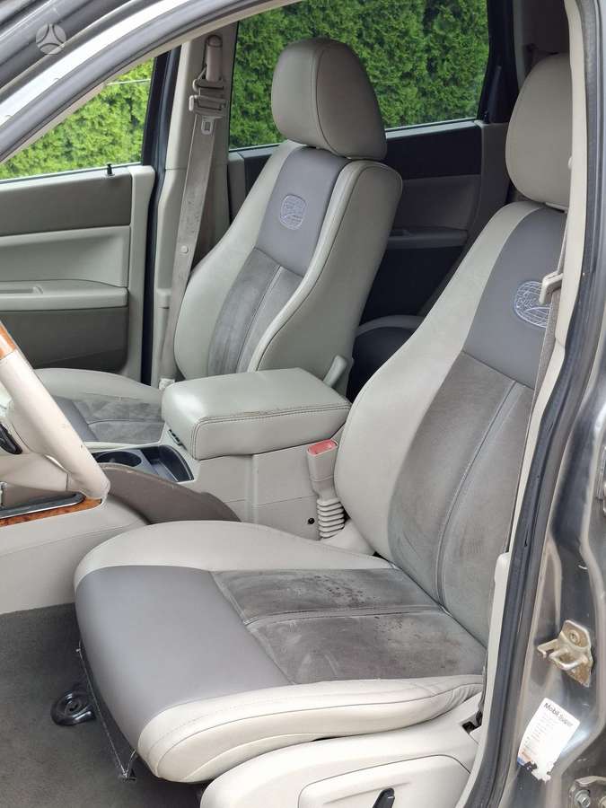 Jeep Grand 2006 — photo 14