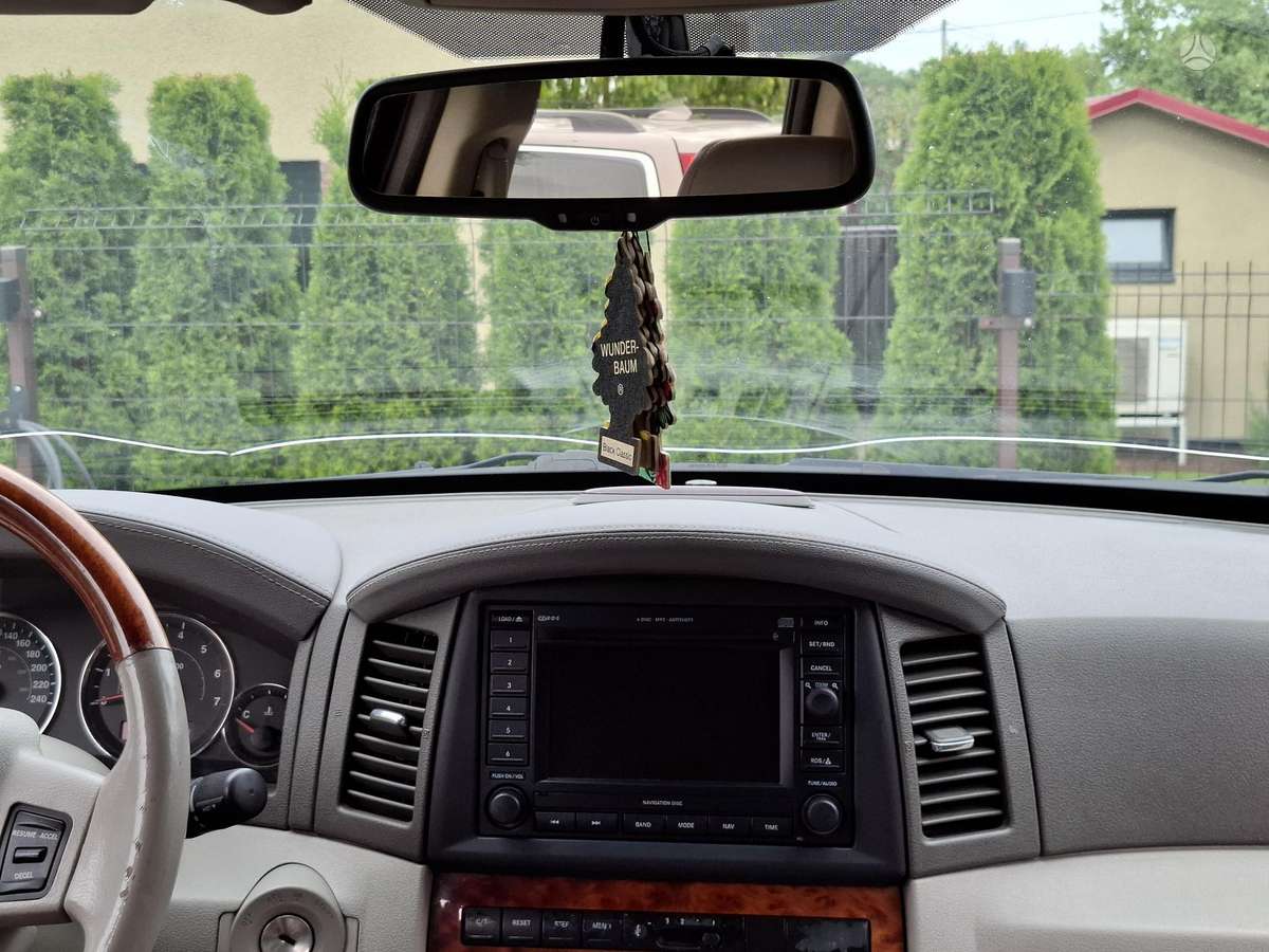 Jeep Grand 2006 — photo 17