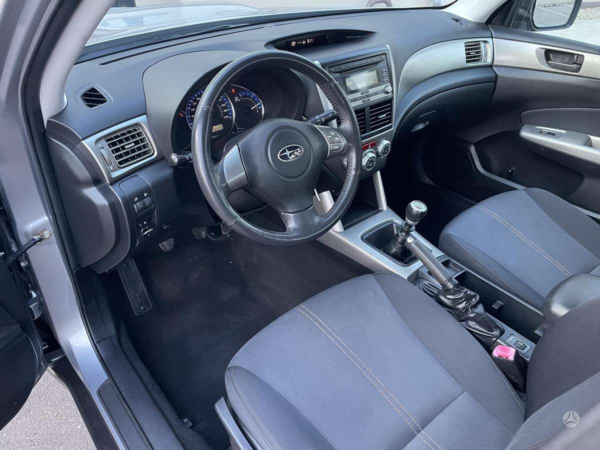 Subaru Forester 2009 — photo 13