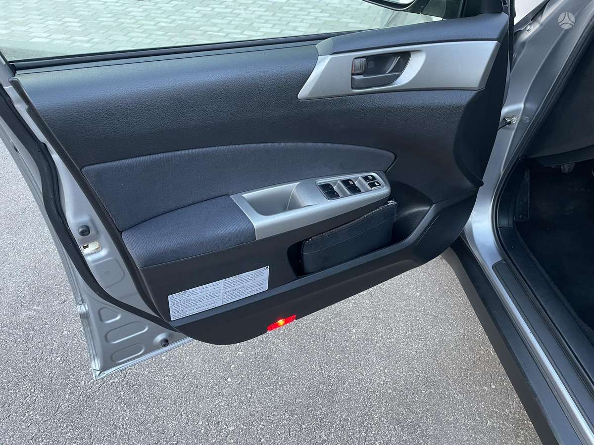 Subaru Forester 2009 — photo 14