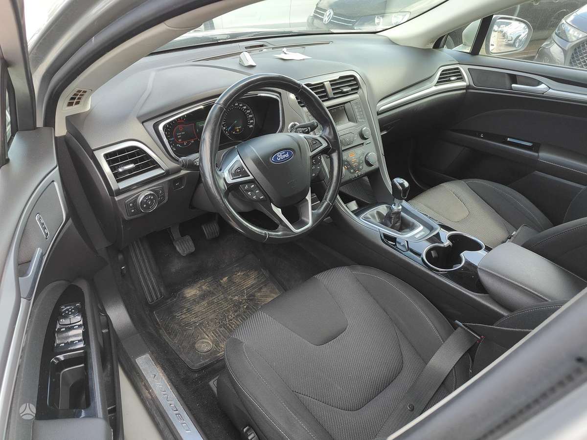 Ford Mondeo 2015 — photo 5