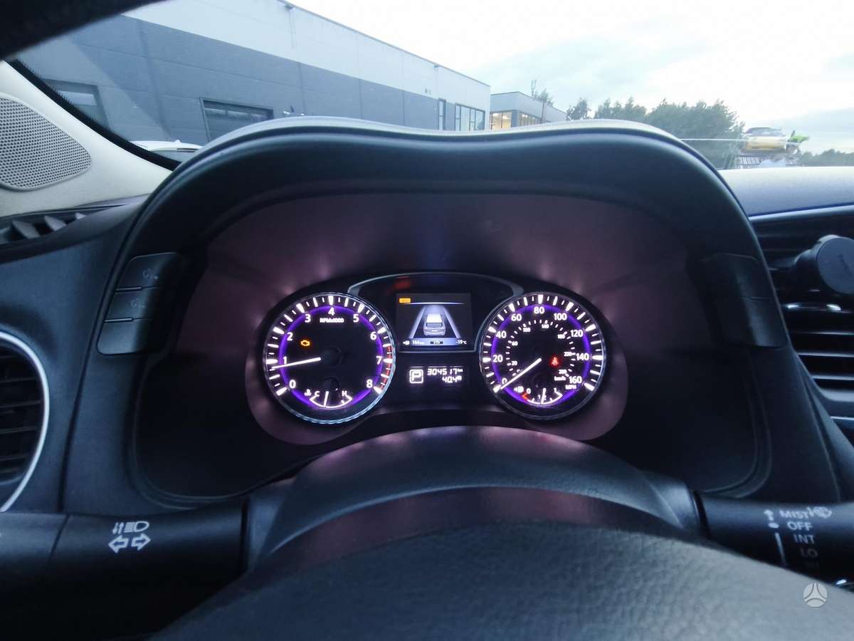 Infiniti JX35 2013 — photo 16