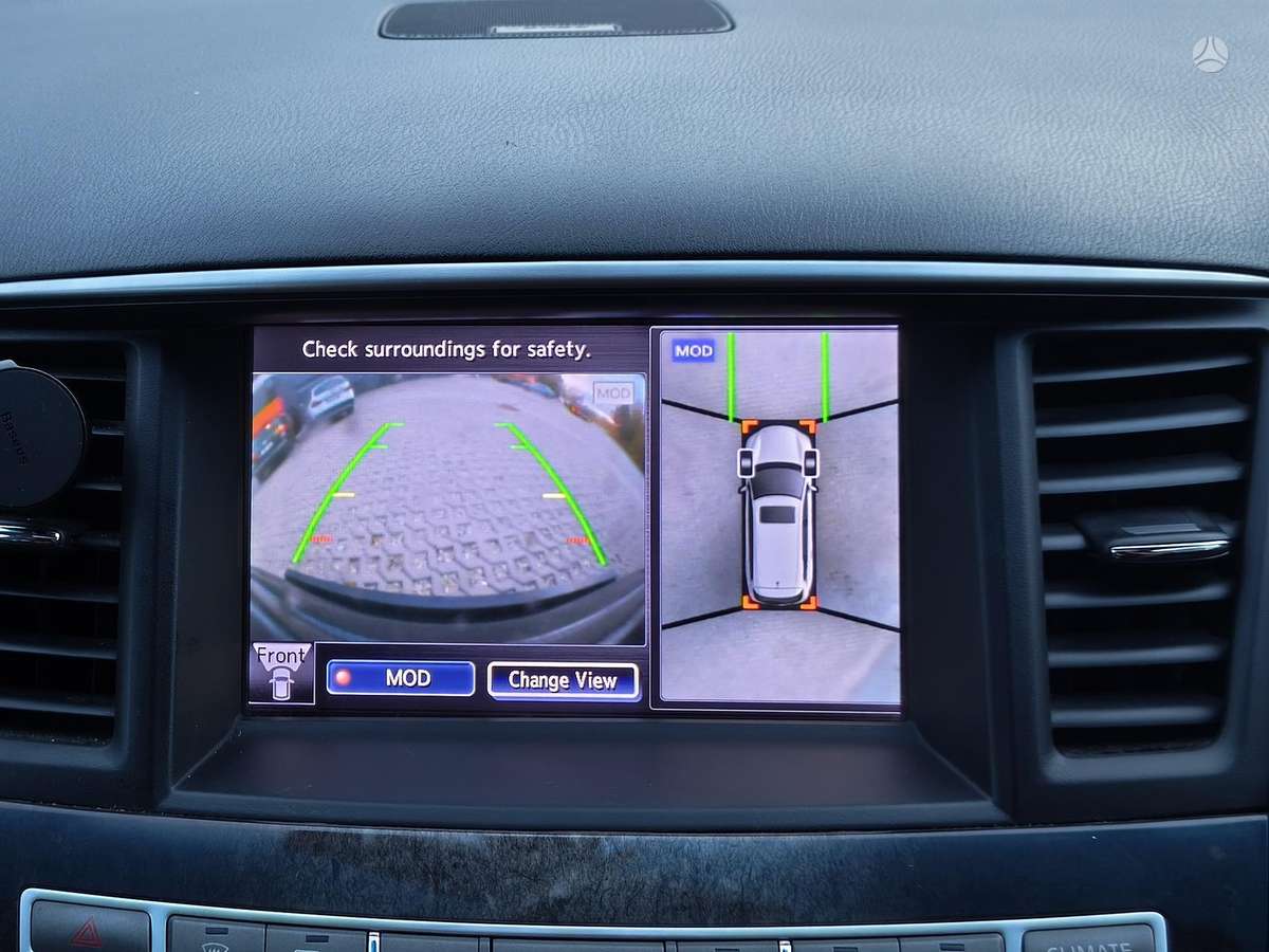 Infiniti JX35 2013 — photo 18