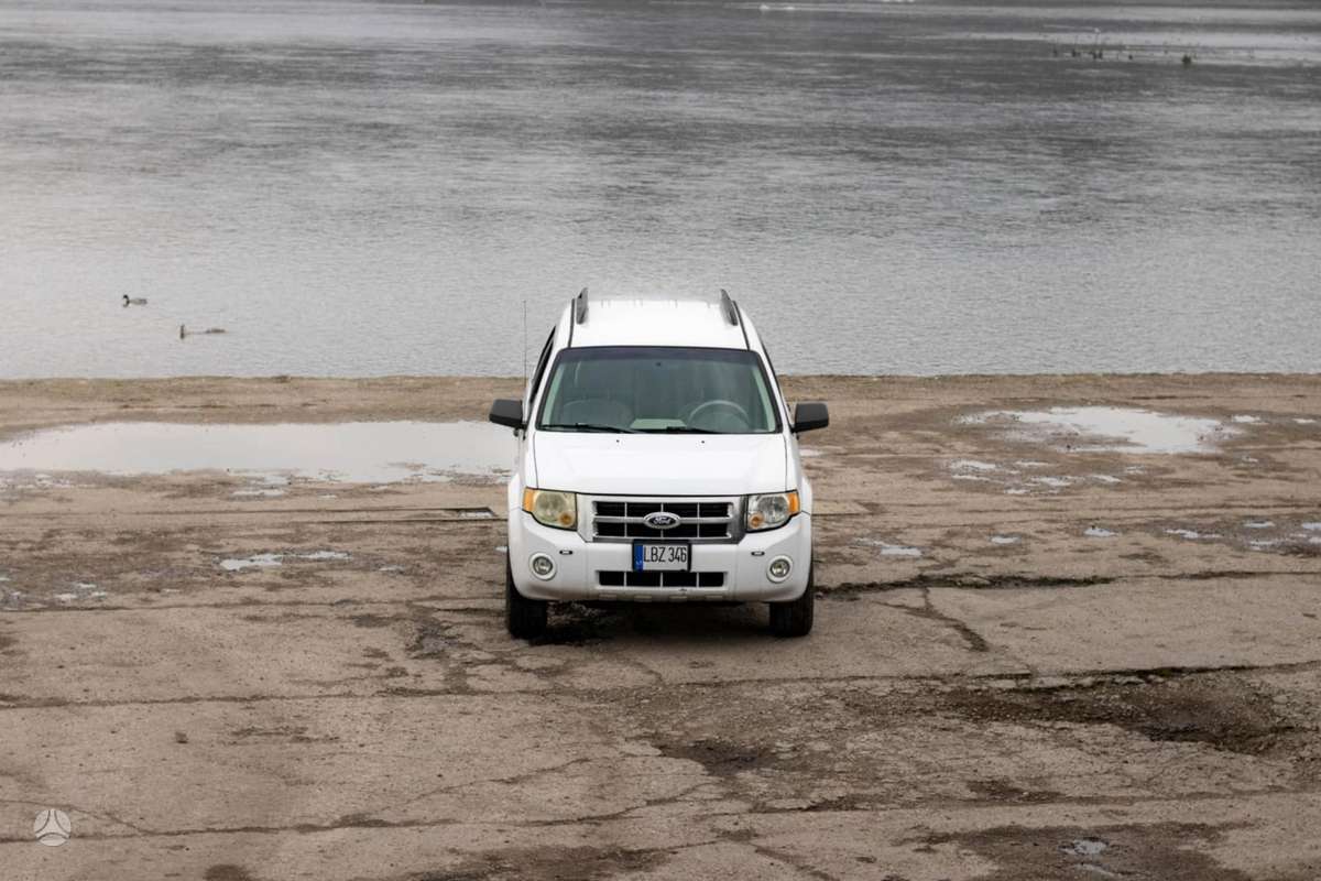 Ford Escape 2009 — photo 15