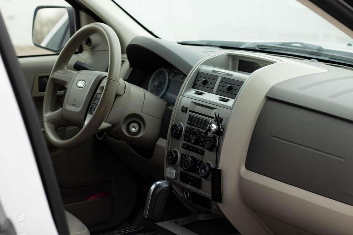 Ford Escape 2009 — photo 6