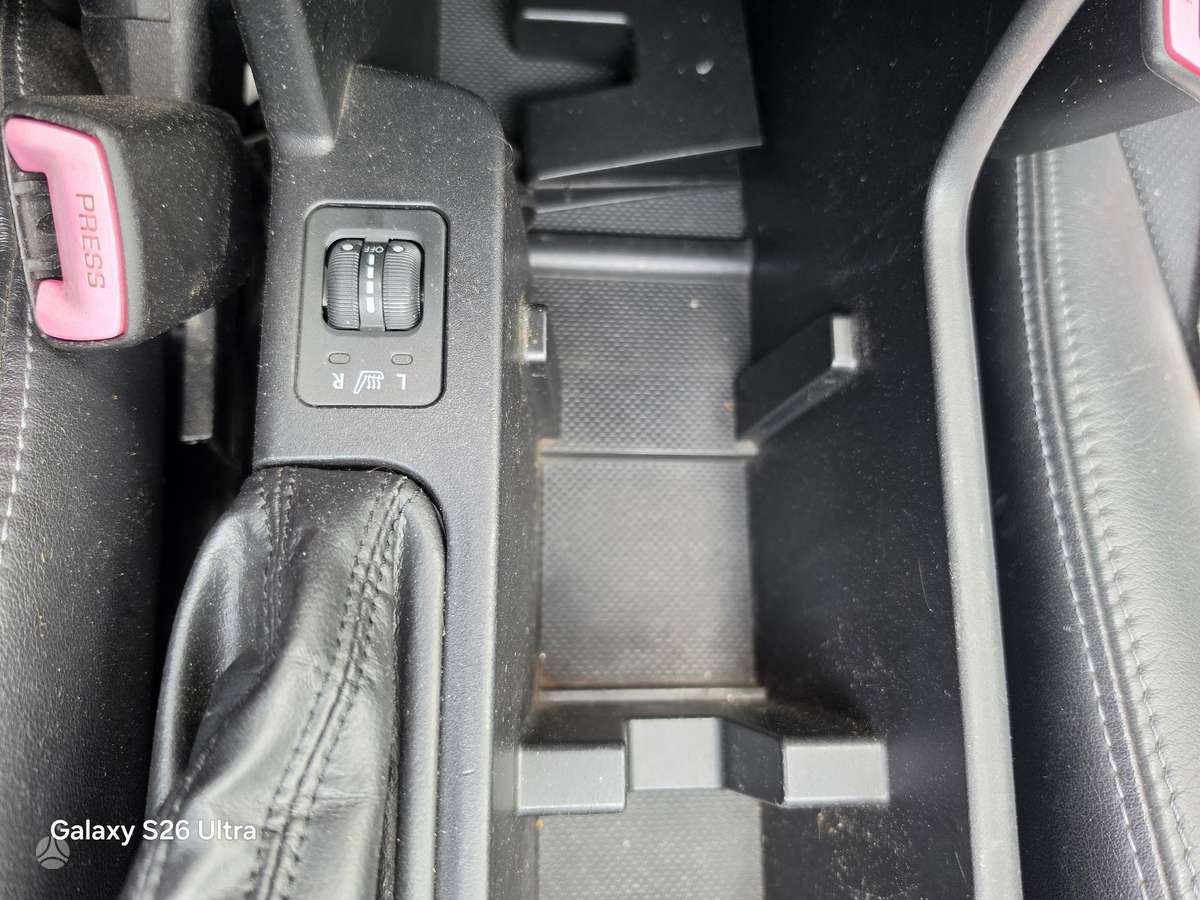 Subaru Forester 2009 — photo 24