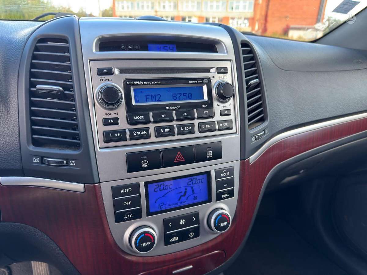Hyundai Santa 2007 — photo 12