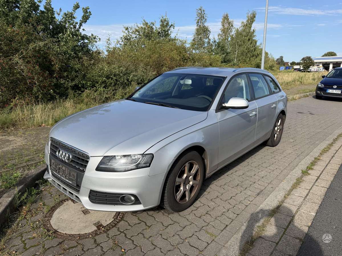 Audi A4, 2011