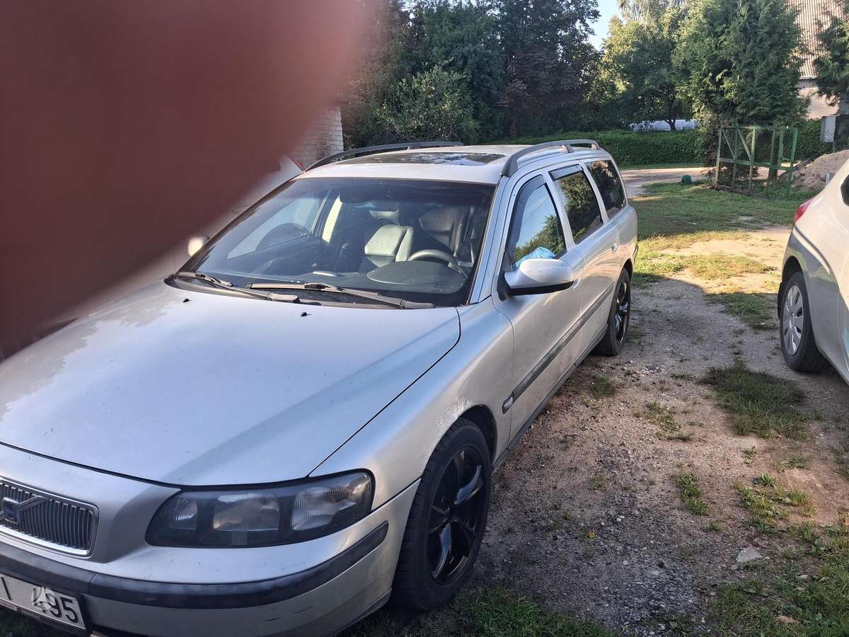 Volvo V70, 2005