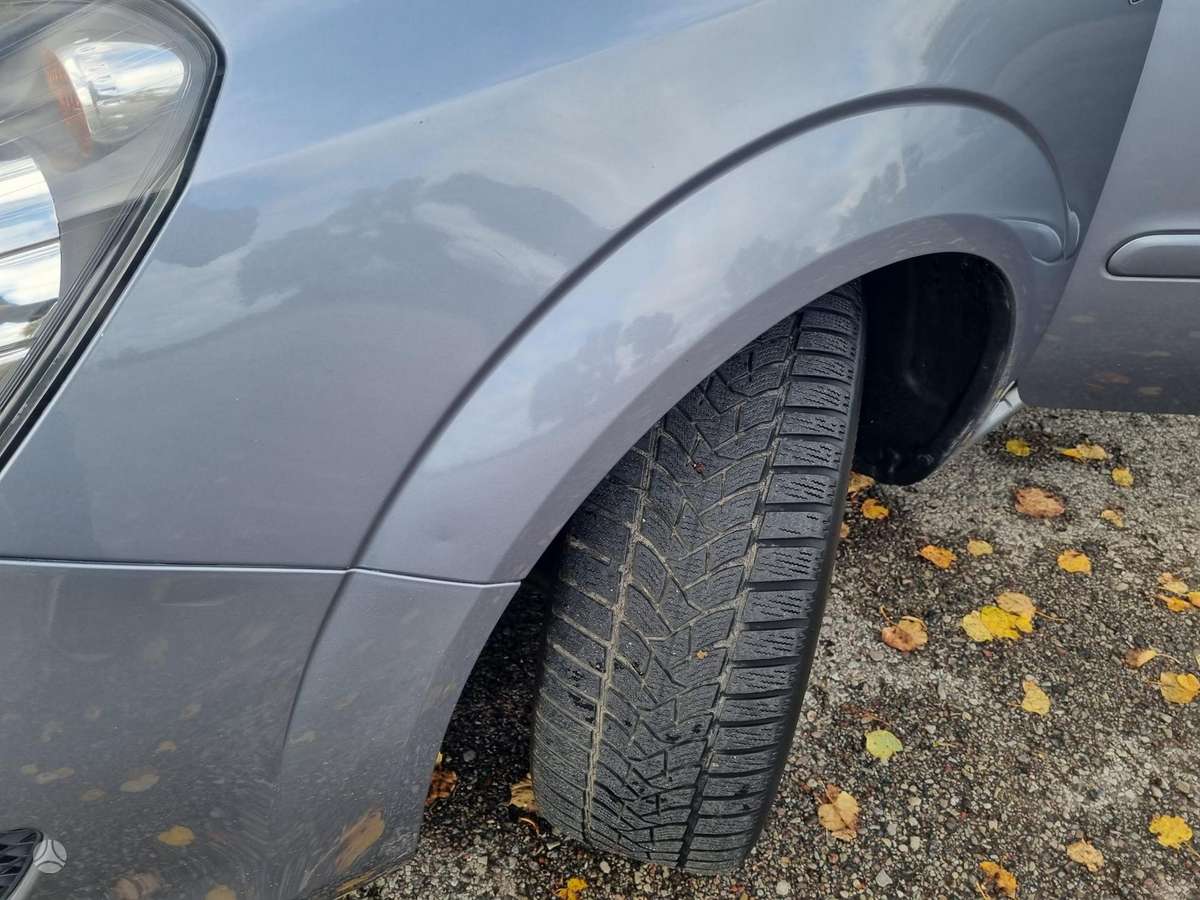 Opel Zafira 2010 — photo 12