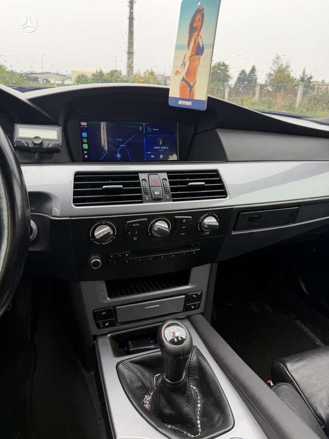 BMW 520 2008 — photo 11