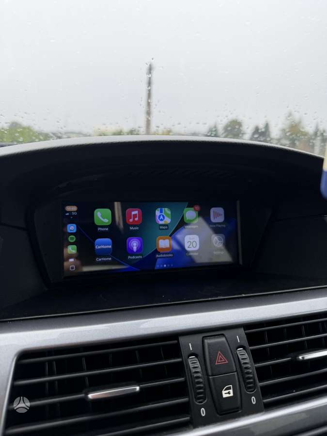 BMW 520 2008 — photo 12