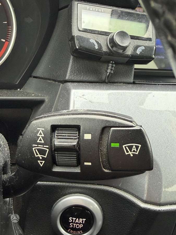 BMW 520 2008 — photo 13