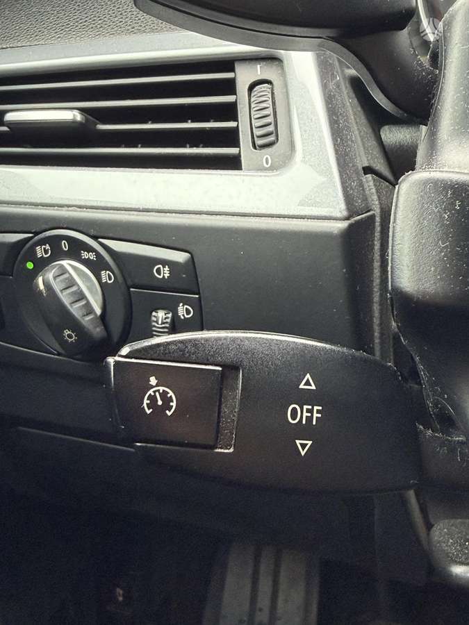 BMW 520 2008 — photo 14
