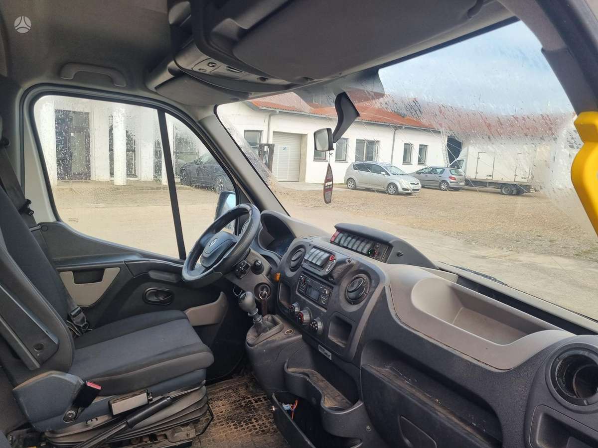 Renault Master 2014 — photo 17