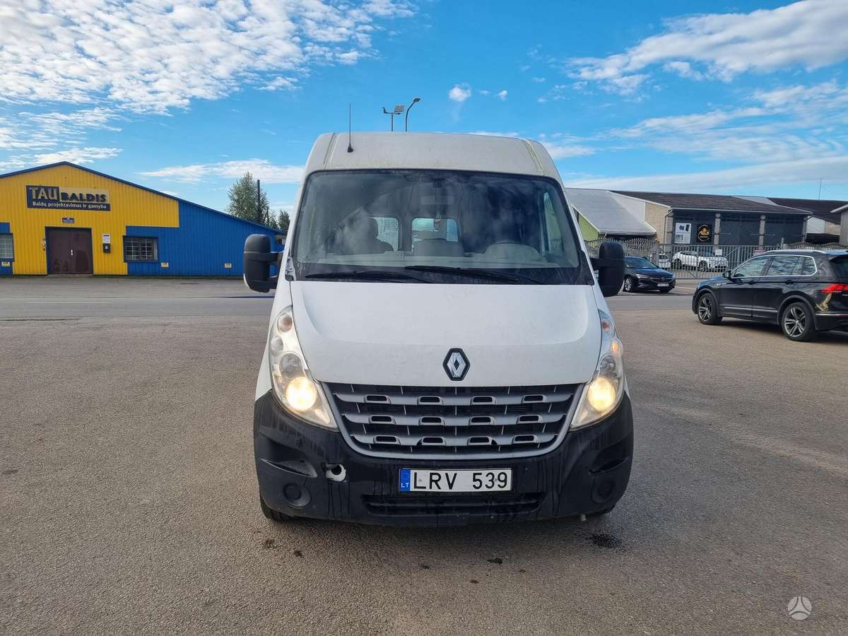 Renault Master 2014 — interior