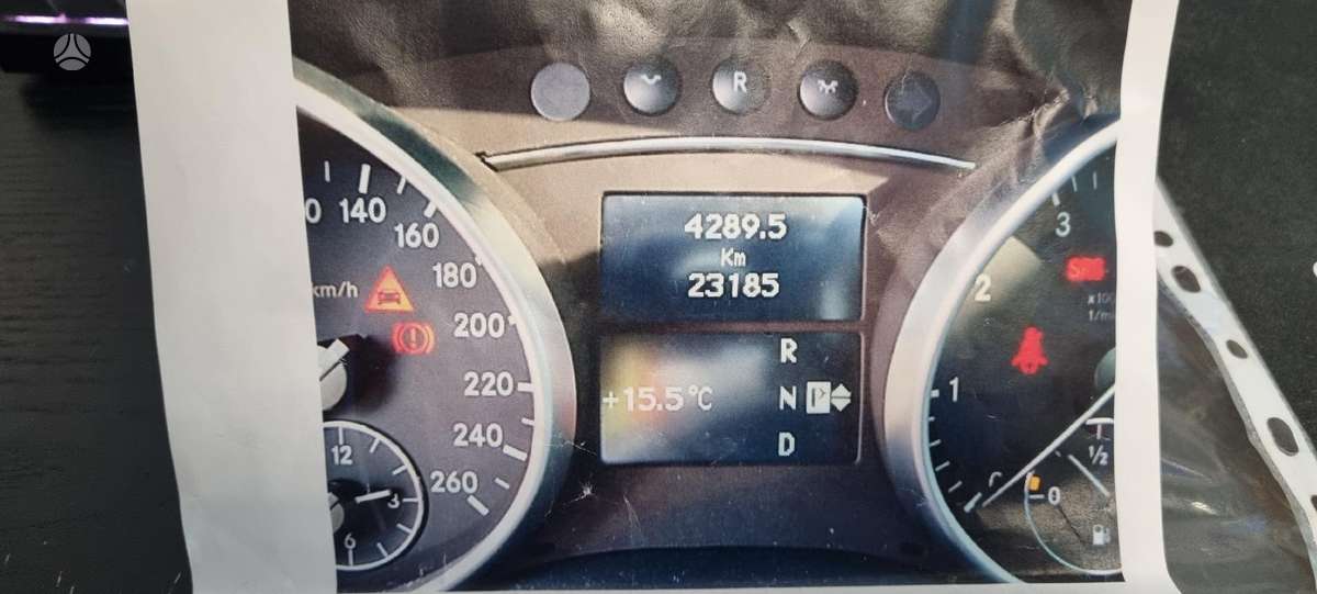 Mercedes-Benz ML550 2009 — photo 31